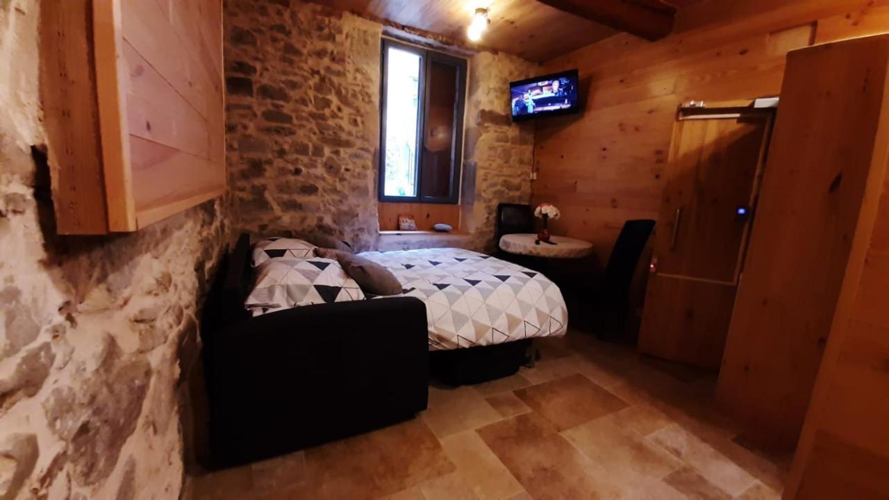 Studio Au Centre Ville De Каркассон Экстерьер фото